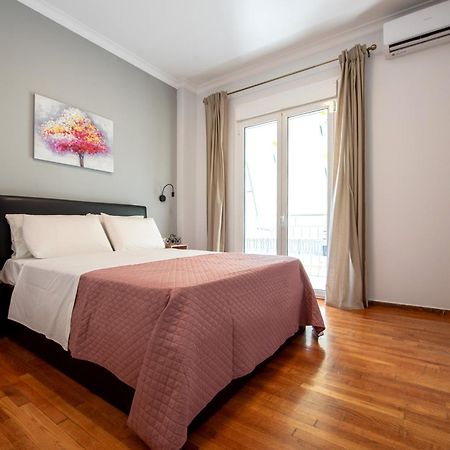 Spacious And Modern One Bedroom Apartment アテネ エクステリア 写真