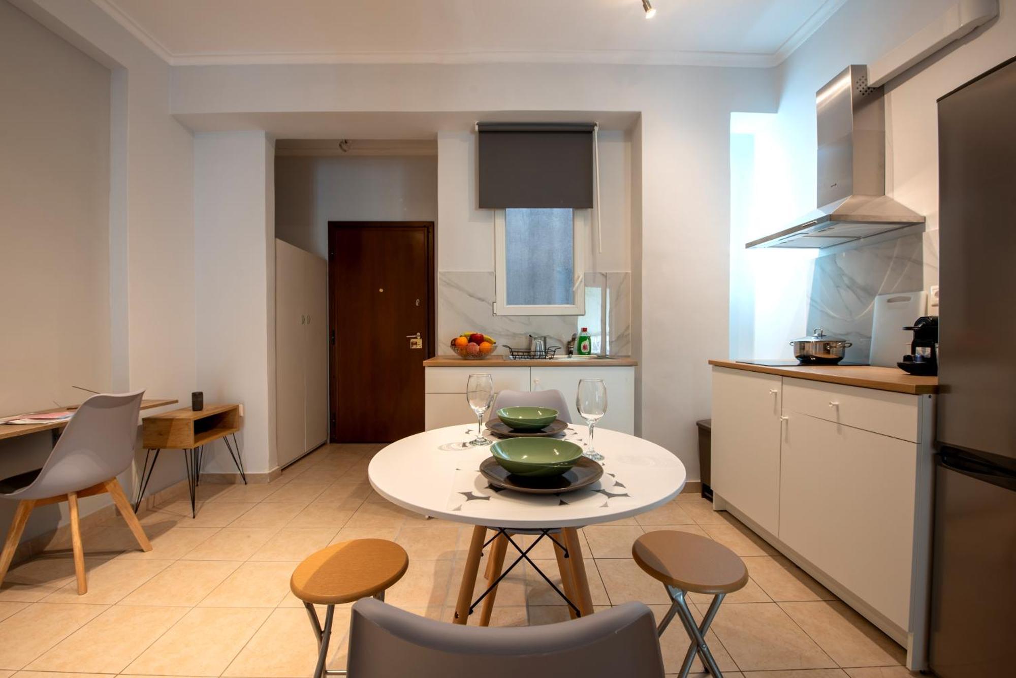 Spacious And Modern One Bedroom Apartment アテネ エクステリア 写真