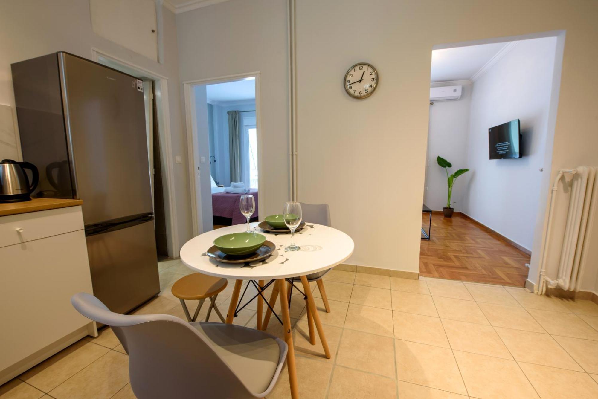 Spacious And Modern One Bedroom Apartment アテネ エクステリア 写真