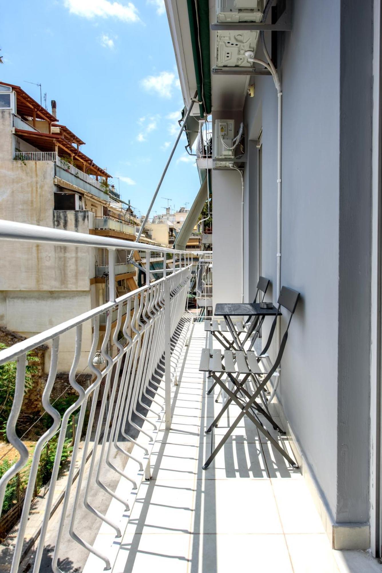 Spacious And Modern One Bedroom Apartment アテネ エクステリア 写真